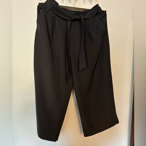 Lululemon Noir Pants sz8